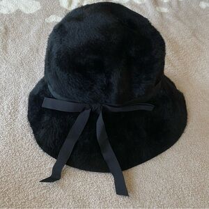 AMY New York Empress Black faux fur bucket hat made in Germany